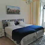Rainbow 56 Guest house Lisbon