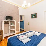 Rainbow 56 בית הארחה 3*
