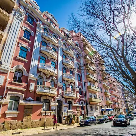 Gasthuis Rainbow 56 Lissabon